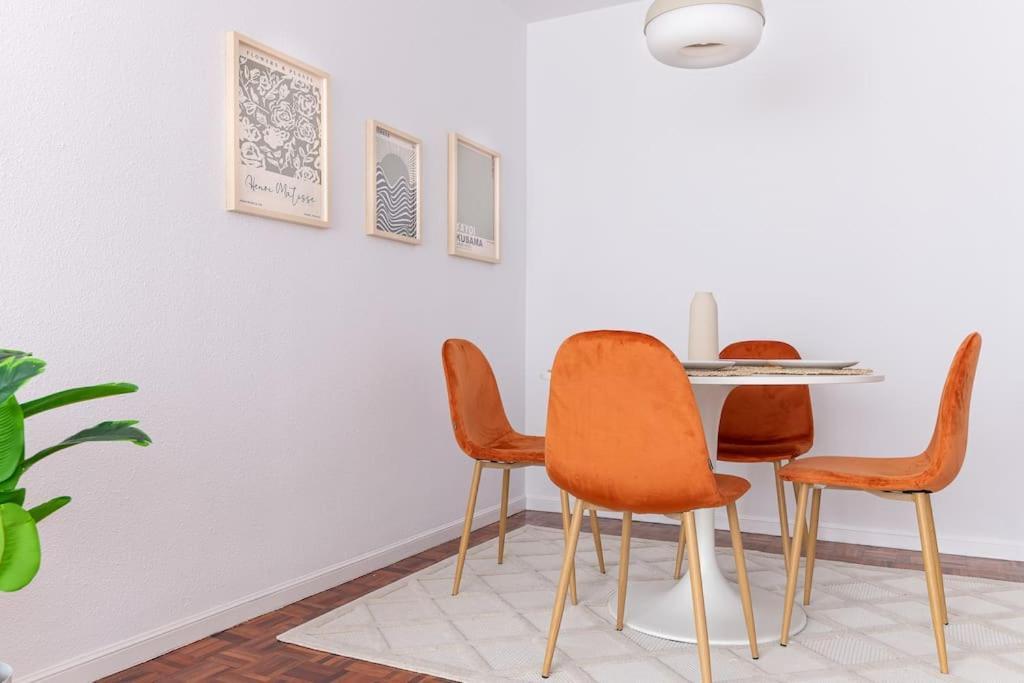 San Roman Apartment With Private Parking Santander Exteriör bild