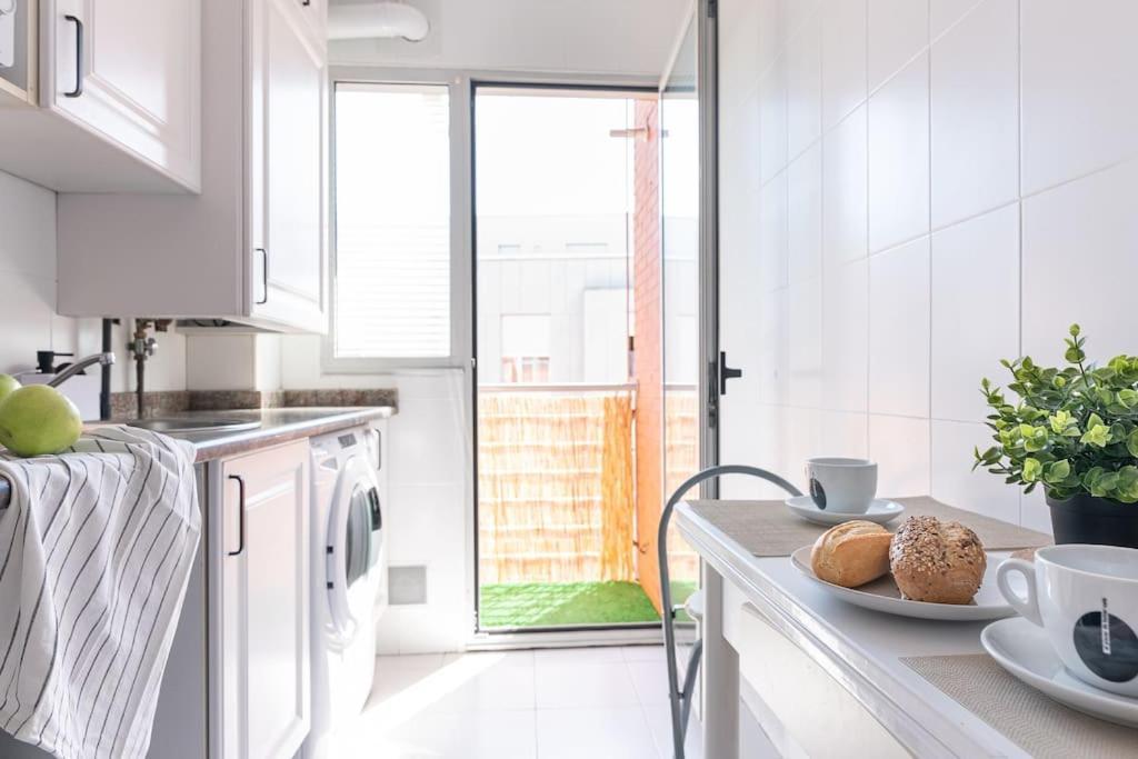 San Roman Apartment With Private Parking Santander Exteriör bild
