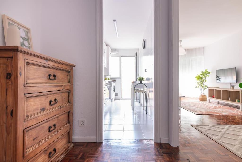 San Roman Apartment With Private Parking Santander Exteriör bild